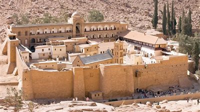 ماذا يحدث فى سانت كاترين؟