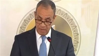 وزير الخارجية: نؤكد دعمنا للحل السلمي في الملف النووي الإيراني