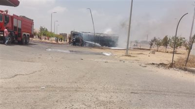 السيطرة على حريق سيارة وقود بالعاشر من رمضان| تفاصيل 