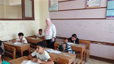 غش بالمحمول.. إلغاء امتحان طالب في بني سويف