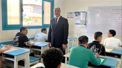 عصا إلكترونية وأجهزة ذكية لكشف الغش في امتحانات الشهادة الإعدادية بمدارس الإسكندرية 