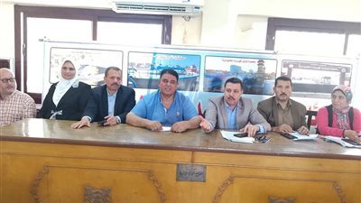 مدينة المحمودية تعقد اجتماع مكثف استعدادًا لعيد الأضحى المبارك