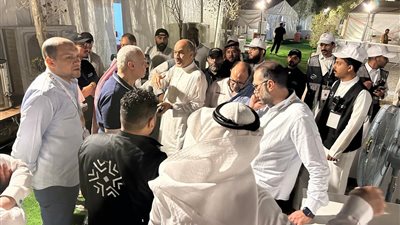 تفويج حجاج السياحة من المدينة لمكة والبعثة تواصل مراجعة ومعاينة المخيمات