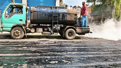 محافظ الدقهلية يتابع أعمال رصف الطرق وتركيب انترلوك بالجمالية