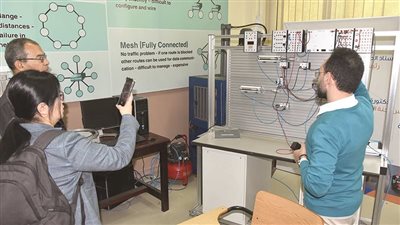 معامل كلية الهندسة تحصل على الاعتماد الدولى من الهيئة الأمريكية للاعتماد كأول معمل بالجامعات