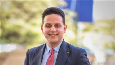 كاتب صحفي: نتنياهو يخدع المجتمع الدولى بشأن ادخال المساعدات.