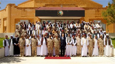 ‬المنطقة الغربية العسكرية تنظم لقاء مع شيوخ وعواقل محافظة مطروح