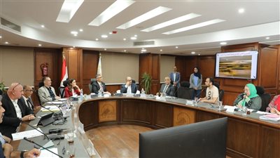 محافظ الجيزة يبحث شكاوى وطلبات مواطني الدقي والوراق وبولاق الدكرور والعمرانية