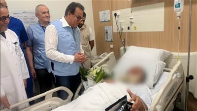 عبدالغفار يتفقد الحالة الصحية للحجاج المصريين في مستشفيات المدينة المنورة وعيادات بعثة الحج الطبية