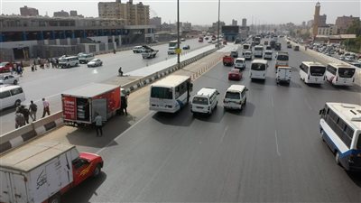 النقل لقائدي المركبات: ضرورة عدم استخدام الحارة المخصصة لمسار الأتوبيس الترددي 