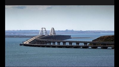 الكرملين: القوات الأوكرانية شنت هجوما على جسر القرم دون أضرار