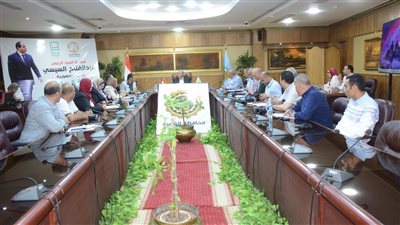 محافظ الغربية يراجع تنفيذ قرارات إزالة المنشآت الآيلة للسقوط