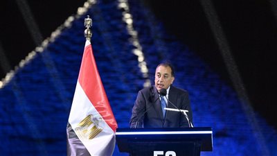 مدبولي: نؤسس لِبِنْية تحتية ذكية قادرة على دعم الصناعات الرقمية والذكاء الاصطناعي