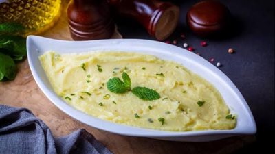طريقة عمل بطاطس بوريه بالجبن سهلة وسريعة