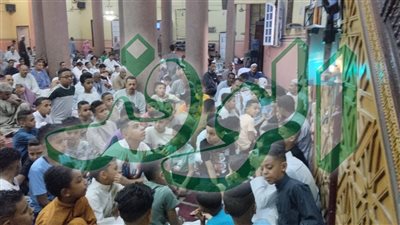  بالجلباب الأبيض وبحضور الأطفال.. صلاة العيد بأسوان 