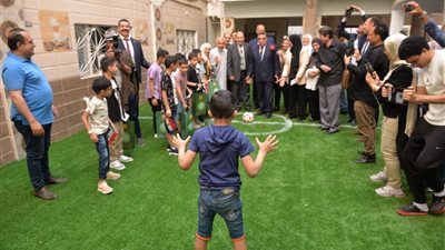 محافظ الدقهلية يزور دار المساعي للأيتام بالمنصورة للتهنئة بعيد الأضحى 