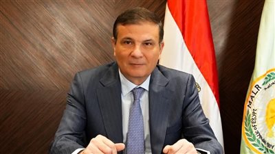 وزير الزراعة يتابع سير العمل بالقطاعات الخدمية والإنتاجية خلال إجازة العيد