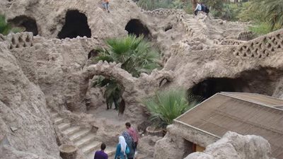 إقبال ملحوظ بحديقة الأسماك خلال ثاني أيام عيد الأضحى