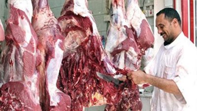 هل تُقبل صلاة الجزار إذا صلّى بملابس مُلطّخة بدماء الأضحية؟