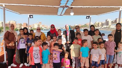 الأتوبيس النهري يصطحب أطفال المساعي للأيتام في رحلة ترفيهية بنيل المنصورة