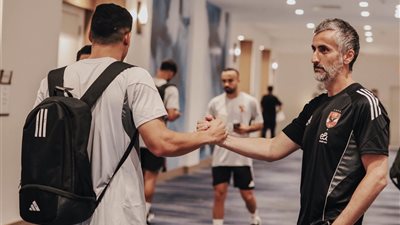 الأهلي يخوض مرانًا خفيفًا قبل ودية باتشوكا