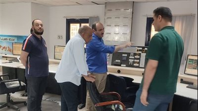 وزير الكهرباء يتابع تقارير الأداء لمراكز خدمة العملاء ومنظومة الخدمات والشكاوى