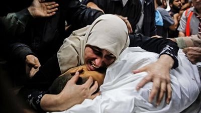 استشهاد 13 فلسطينيا في قصف للاحتلال على خان يونس 