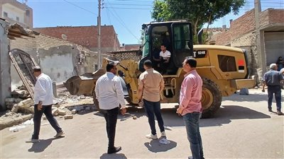 إزالة التعديات وقطع المرافق للمتقاعسين عن سداد مستحقات الدولة بالفيوم