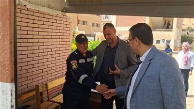 وكيل تعليم الغربية يتفقد مقار التقدير ولجان النظام بغرب طنطا