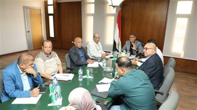 محافظ الجيزة يتابع أعمال تطوير البنية التحتية بالمنطقة الصناعية والاستثمارية بأبو رواش 