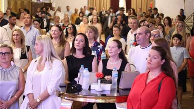 احتفالات بالغردقة بمرور 12 عاماً على تأسيس روسيا الاتحادية