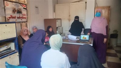 بنى سويف: فحص 1461حالة في قافلة طبية بالنويرة 