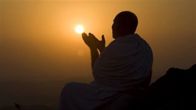 أدعية للرزق الوفير والذرية الصالحة في يوم الجمعة.. لا تفوتها