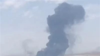هجمات صاروخية إسرائيلية على قاعدة 
