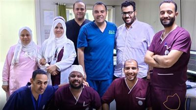 فريق طبي بالأقصر ينجح في إجراء عمليات دقيقة  لعلاج الانسداد المزمن بالشرايين  
