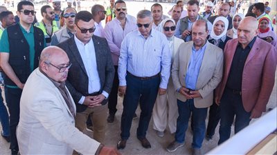 وزير الإسكان ومحافظ الإسكندرية يتفقدان مشروع توسعة وتطوير الكورنيش