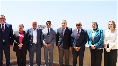 رئيس جامعة الإسكندرية يستقبل وزير الشباب والرياضة بمقر الجامعة