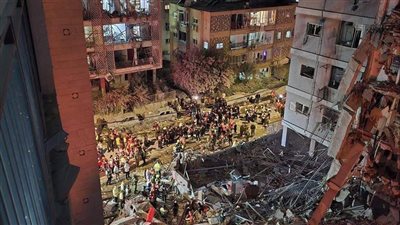 إسرائيل تُعاين الأضرار بعد ليلة عصيبة أشعلتها الصواريخ الإيرانية