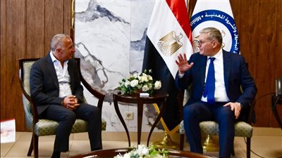 وزير البترول والثروة المعدنية يبحث مع مجموعة السويدي إليكتريك تعزيز التعاون المشترك