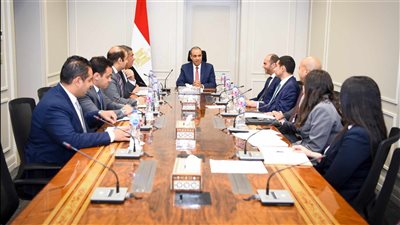 وزير الخارجية يتابع سير العمل داخل قطاعات الوزارة