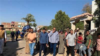 المسئولين بديوان عام سوهاج وشركة المياه يتفقدون مزرعة الصرف الصحي 