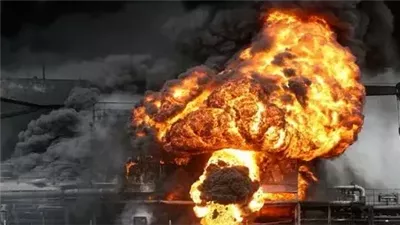 إعلام إيراني: انفجار ضخم قرب ساحة آزادي في طهران