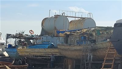 ٢٠ مليون و٣٤٧ ألف جنيه حصيلة البيع بجلسة مزاد لسيارات وبضائع جمارك الاسكندرية