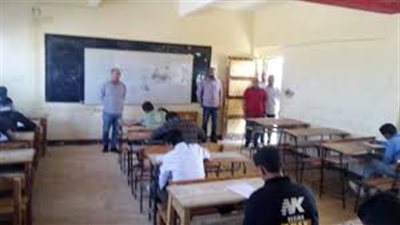 إنتظام 35 ألف طالب في امتحان اللغة الأجنبية الثانية بالمنيا 