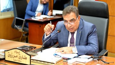 محافظ الدقهليةيناقش الموقف المالي لمركز شبكات المرافق