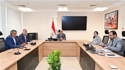 وزير الري يتابع موقف توفير الاحتياجات المائية لمحطات مياه الشرب