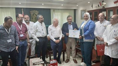 تكريم مستحق للعاملين بعمليات الدور الثاني بمستشفى مصر للطيران