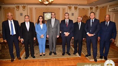 بحضور وزير الشئون النيابية.. اللجنة المشتركة توافق على مشروع قانون الإيجار القديم بعد تعديله 