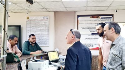 سكرتير الدقهلية يفاجئ حي غرب المنصورة