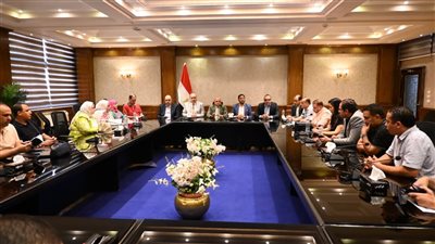 وزارة الشباب والرياضة تعقد جلسة استفسارات لمشروع المساحات الإعلانية بالجزيرة
